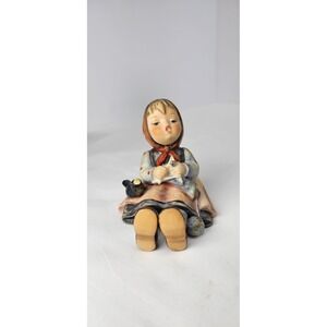 Vintage Goebel Hummel Happy Pastime #69‎ TMK-3 W. Germany Girl Bird Figurine